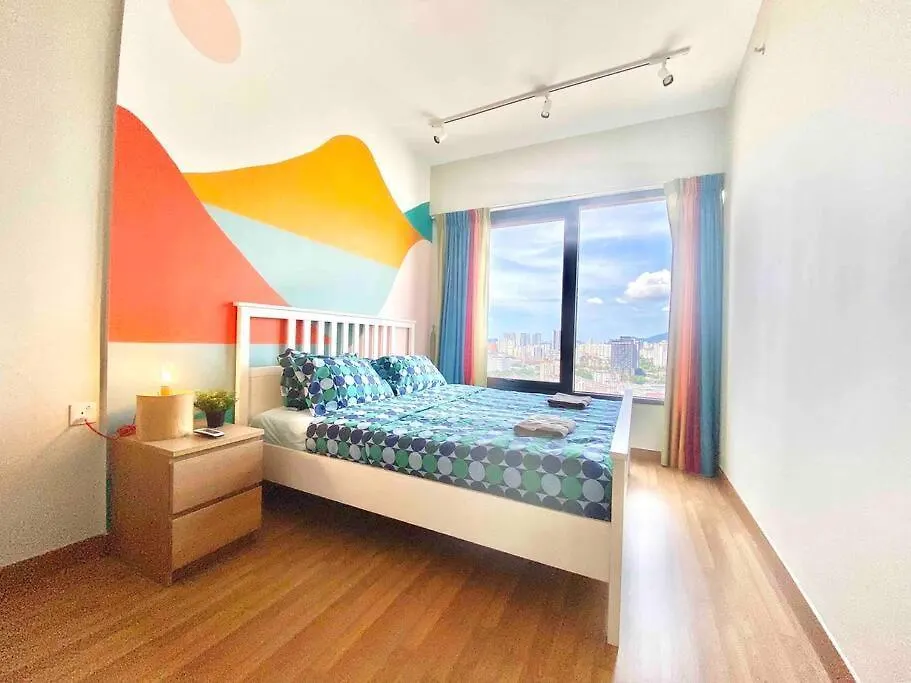 Tropicana 218 Macalister #Wondercolor #Infinity Pool #Georgetown #5Pax #2Br 2Bath #1King 1Queen 1Single #Quality Well Maintained #Private Host 0*, Джорджтаун