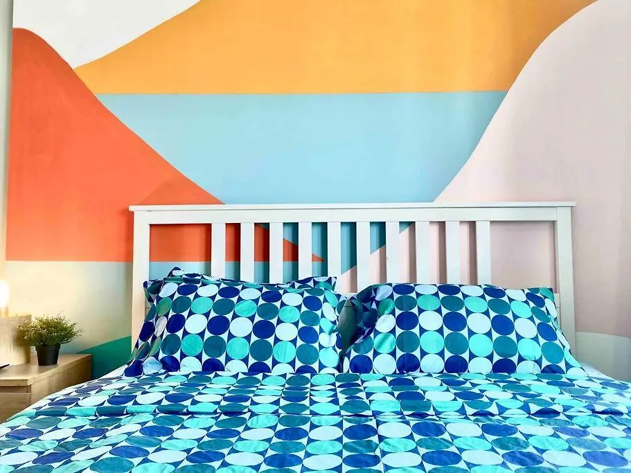 Tropicana 218 Macalister #Wondercolor #Infinity Pool #Georgetown #5Pax #2Br 2Bath #1King 1Queen 1Single #Quality Well Maintained #Private Host 0*, Джорджтаун